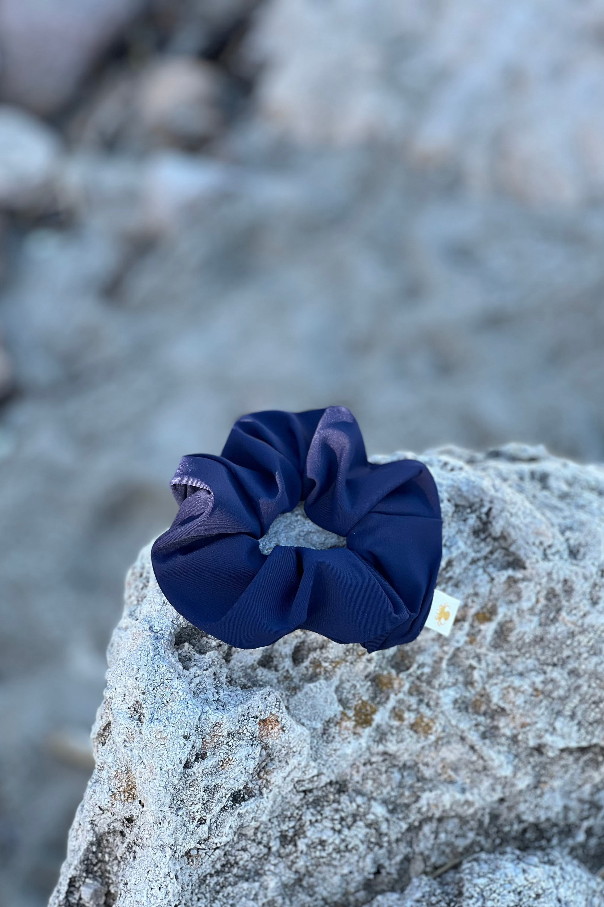 BLUEFIN recycled scrunchies
