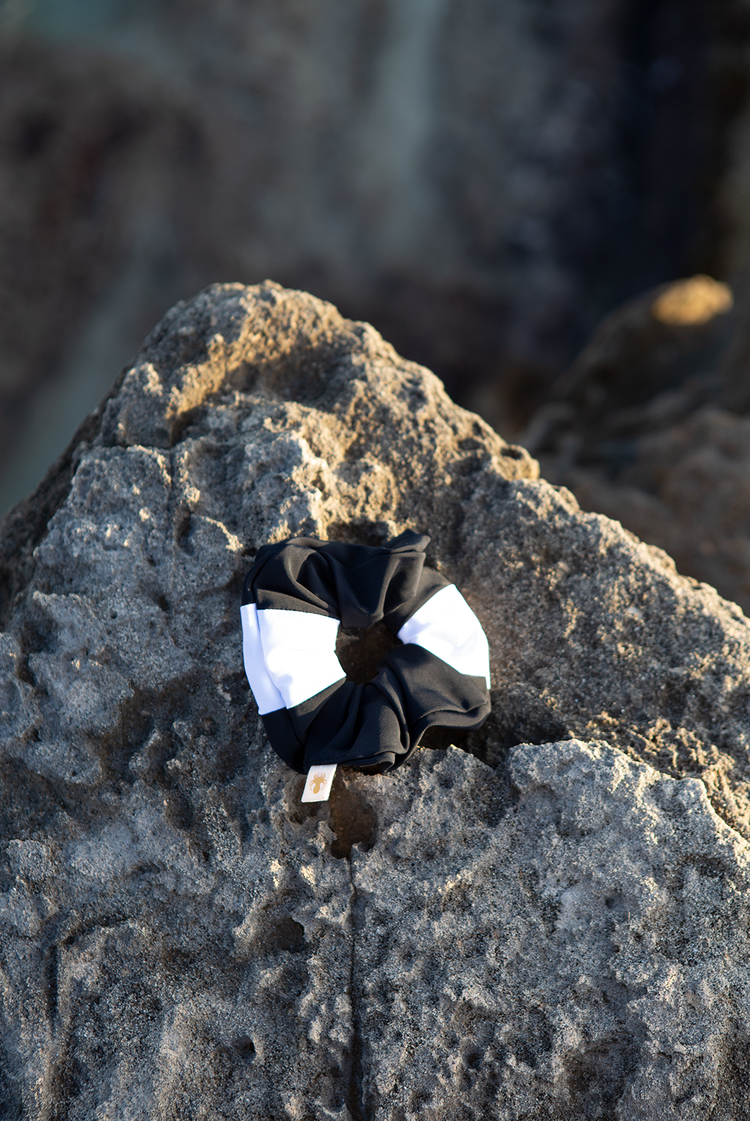 ORCA Black and White Scrunchie from NAUTRA.